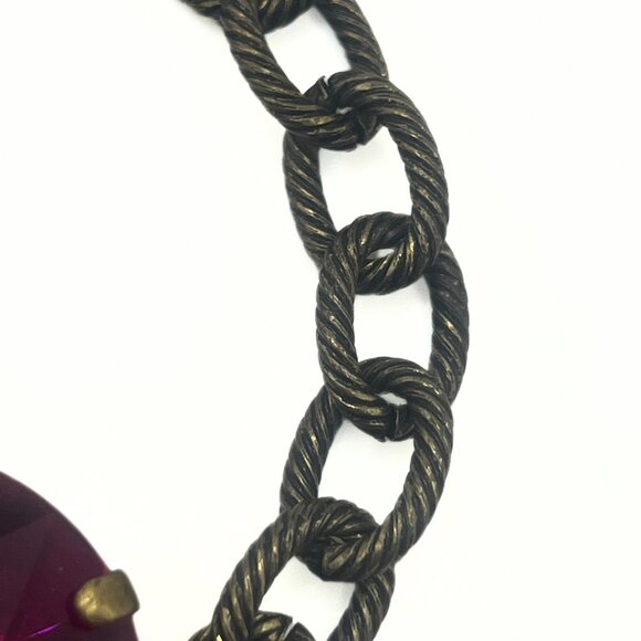 Handcrafted Large Fuchsia Swarovski Crystal Chunky Antique Gold Chain Bracelet - Picture 6 of 8